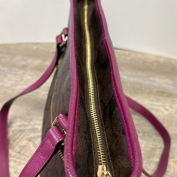 SOLD IN STORE Coach Signature Stitching Tote Brown/Magenta - Picture 6 of 16